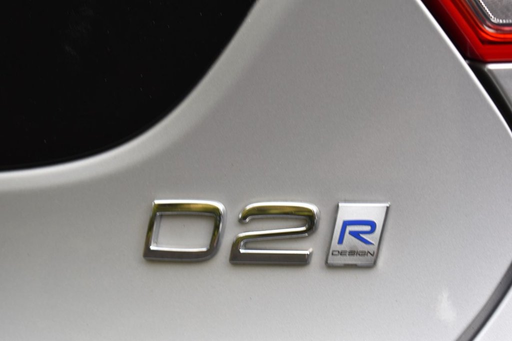 Used Volvo V40 2019 for sale - 76698249: Photo 36