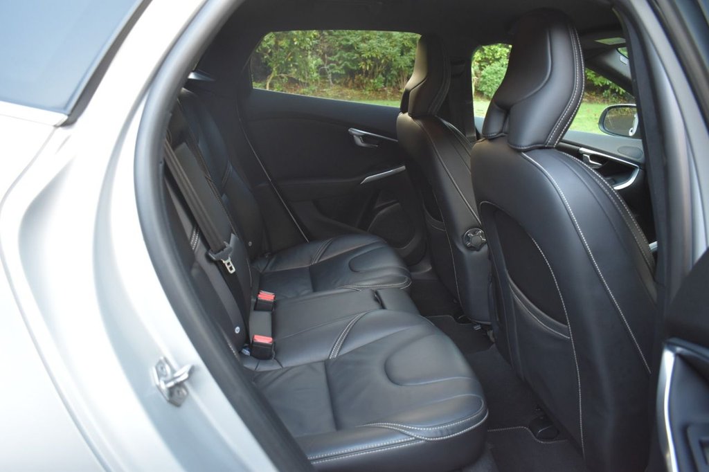 Used Volvo V40 2019 for sale - 76698249: Photo 7