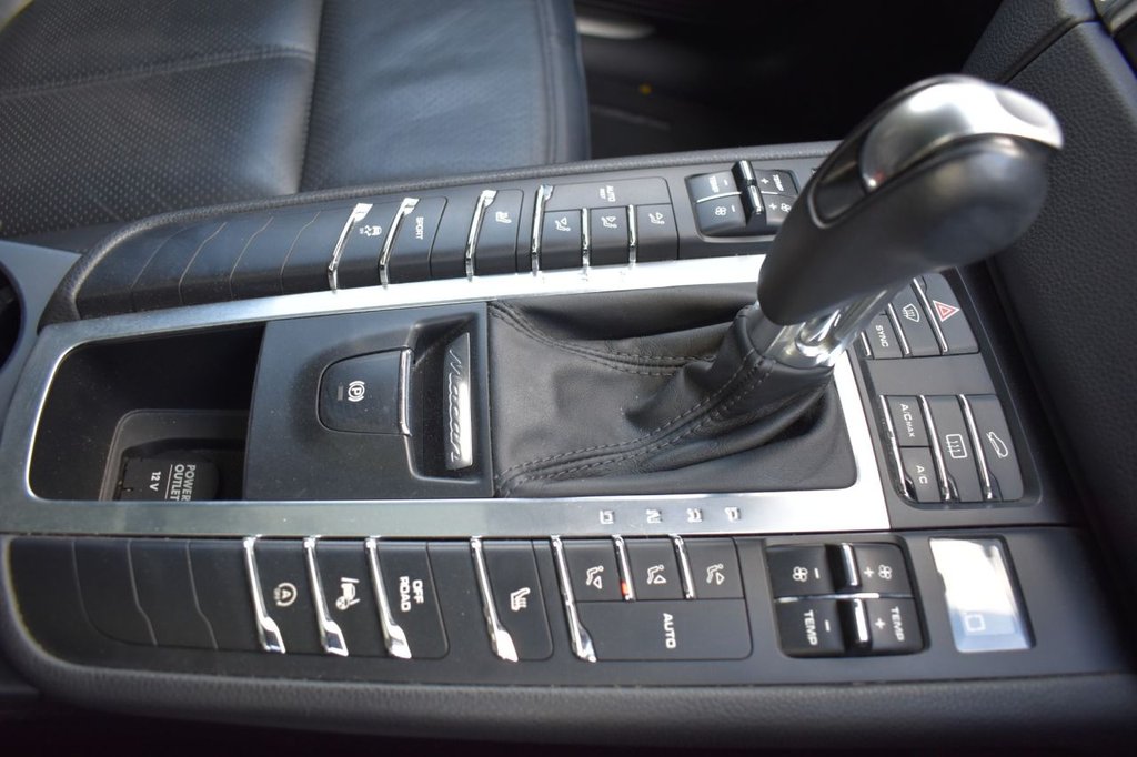 Used Porsche Macan 2015 for sale - 76469562: Photo 10