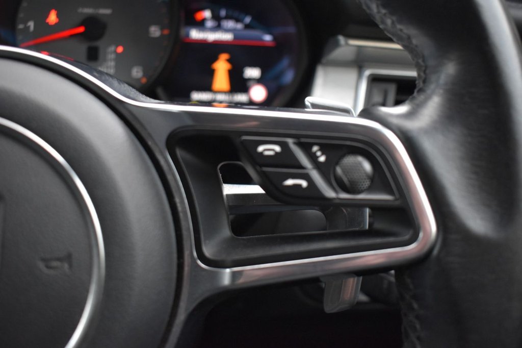 Used Porsche Macan 2015 for sale - 76469562: Photo 18