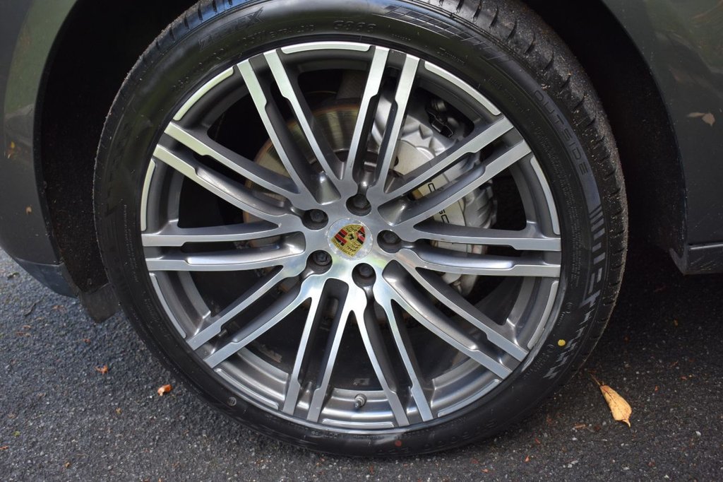 Used Porsche Macan 2015 for sale - 76469562: Photo 35