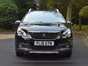 Used Peugeot 2008 2019 for sale - 77236438: Photo