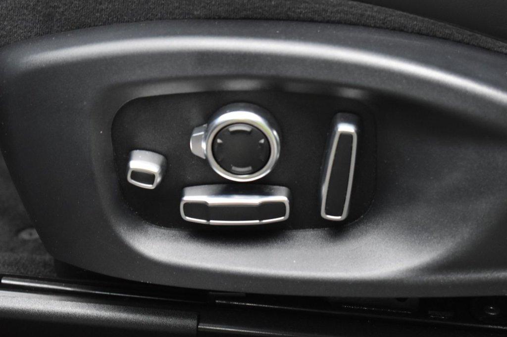 Used Jaguar E-Pace 2019 for sale - 77275854: Photo 19