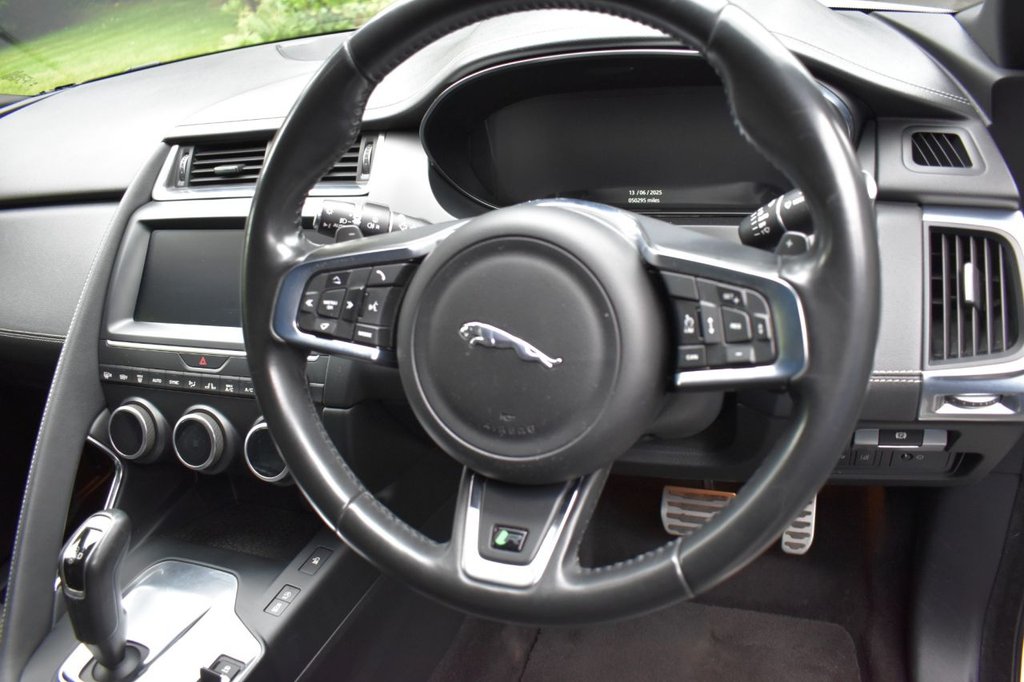 Used Jaguar E-Pace 2019 for sale - 77275854: Photo 24