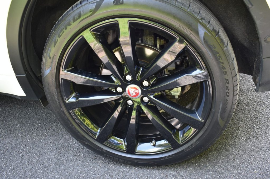 Used Jaguar E-Pace 2019 for sale - 77275854: Photo 40