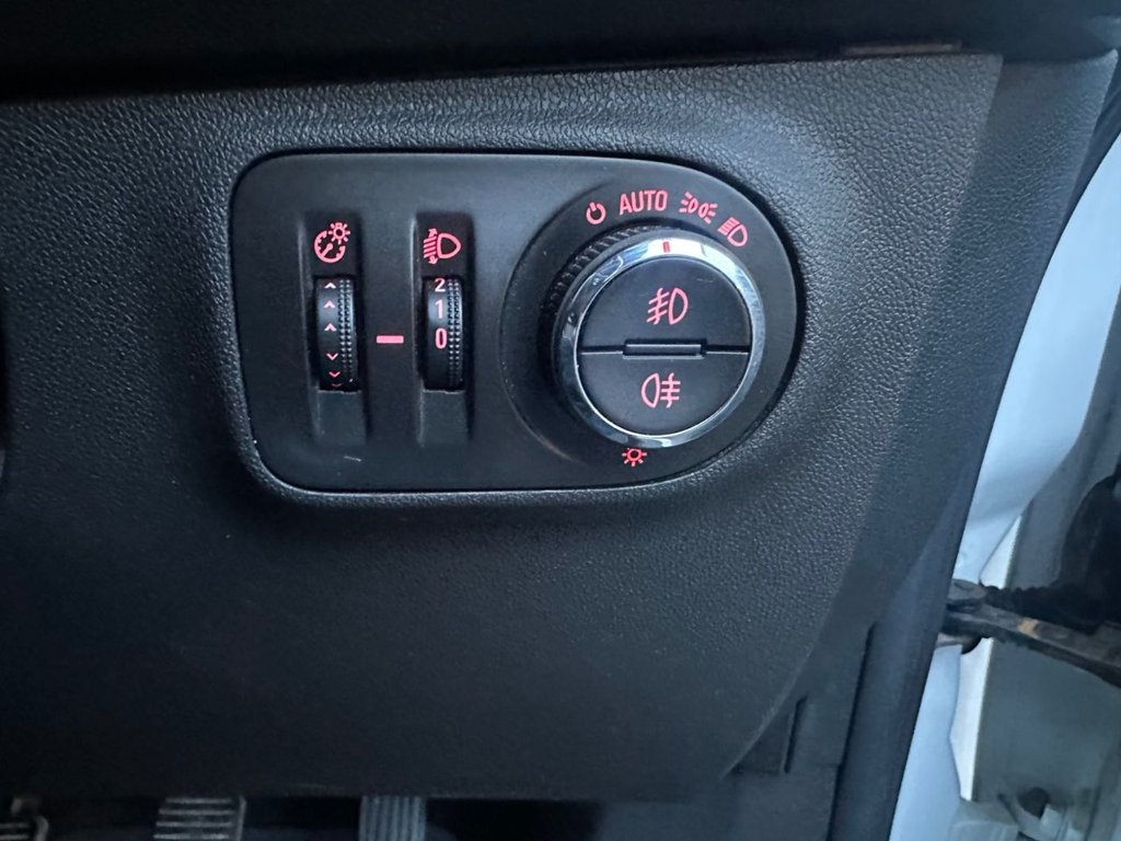 Used Vauxhall Corsa 2018 for sale - 76950655: Photo 15