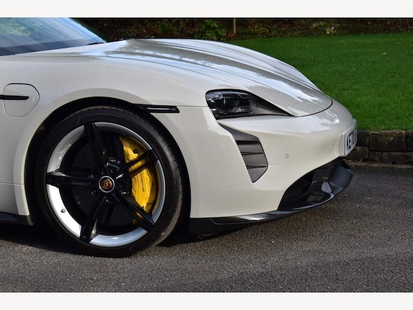 Used Porsche Taycan 2020 for sale - 74675689: Photo 10