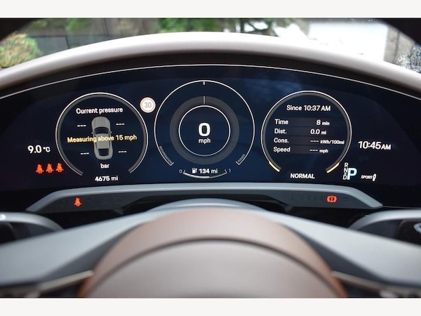 Used Porsche Taycan 2020 for sale - 74675689: Photo 16