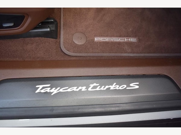 Used Porsche Taycan 2020 for sale - 74675689: Photo 37