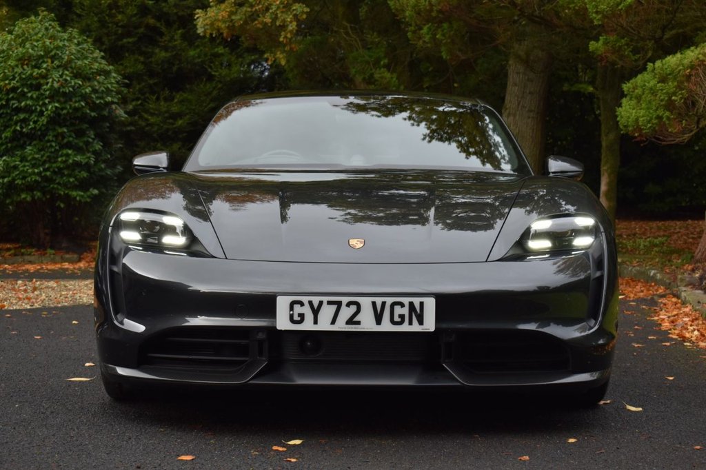 Used Porsche Taycan 2022 for sale - 76367629: Photo 3