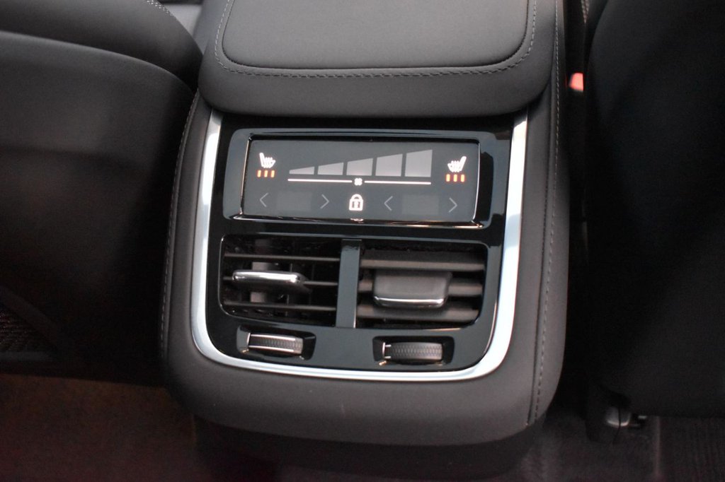 Used Volvo XC90 2025 for sale - 77302375: Photo 12