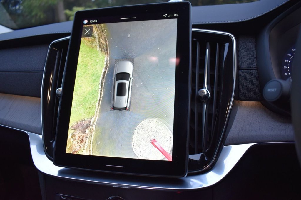 Used Volvo XC90 2025 for sale - 77302375: Photo 13