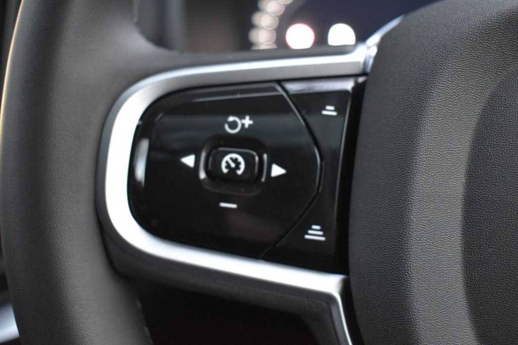 Used Volvo XC90 2025 for sale - 77302375: Photo 16