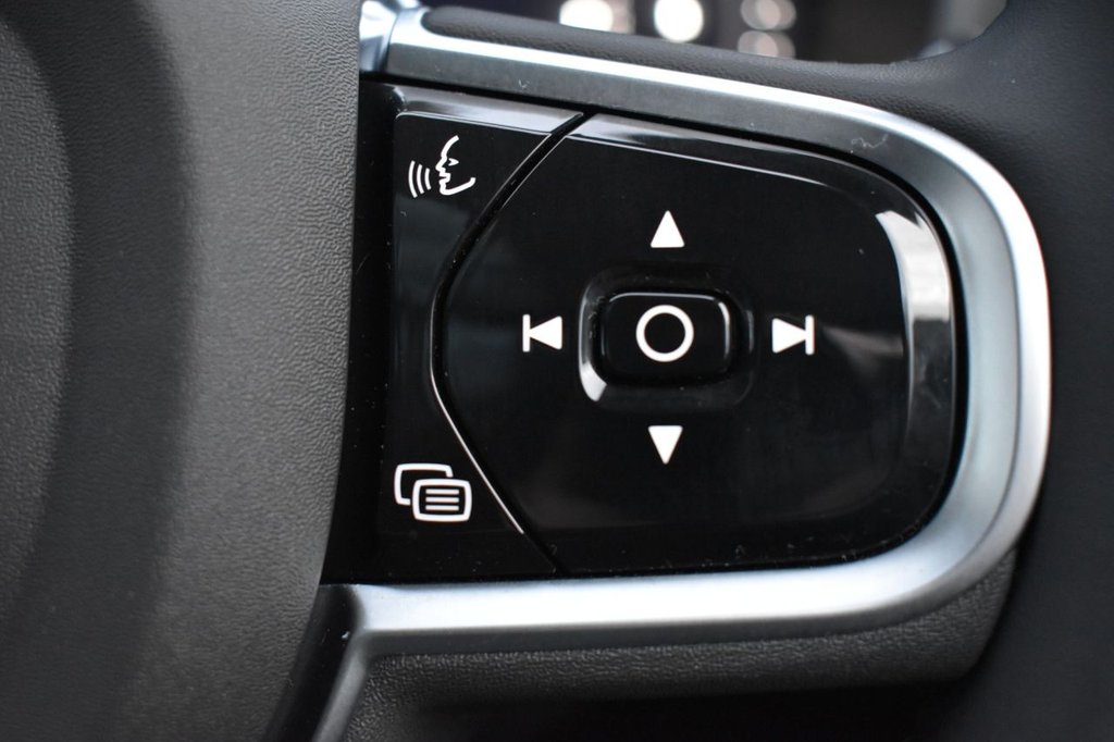 Used Volvo XC90 2025 for sale - 77302375: Photo 17