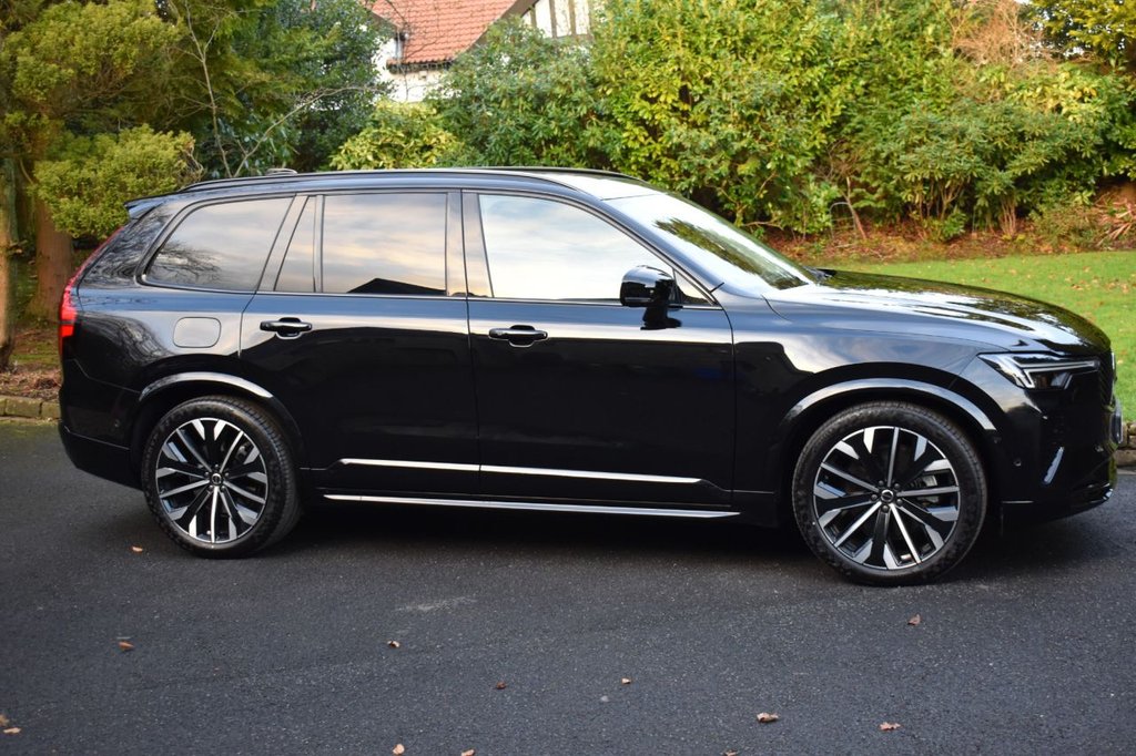 Used Volvo XC90 2025 for sale - 77302375: Photo 2