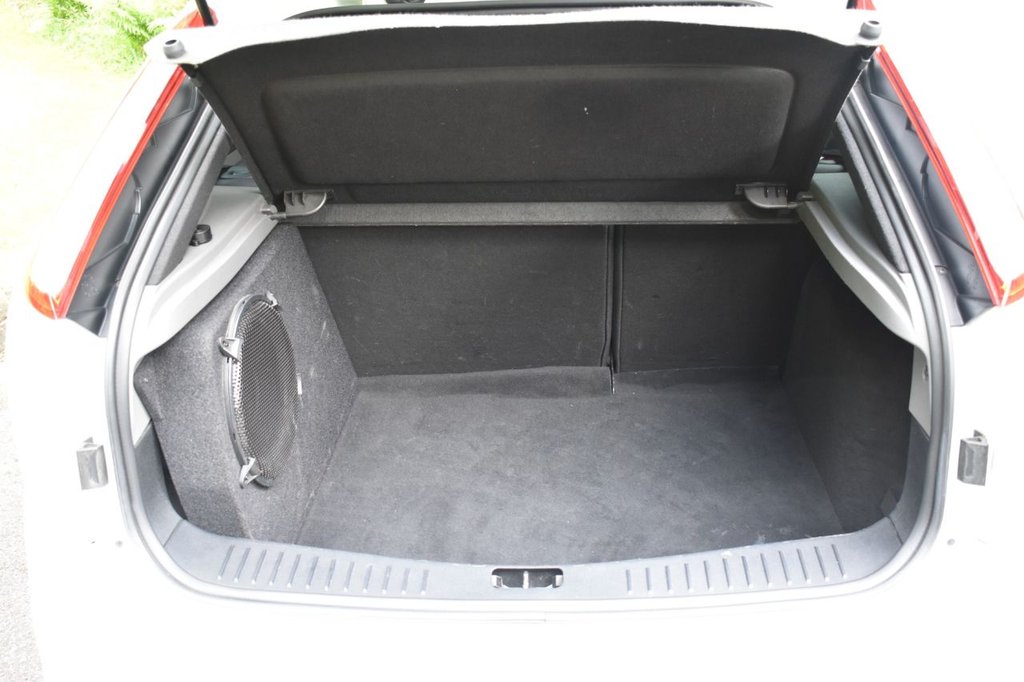 Used Ford Focus 2010 for sale - 78068735: Photo 12