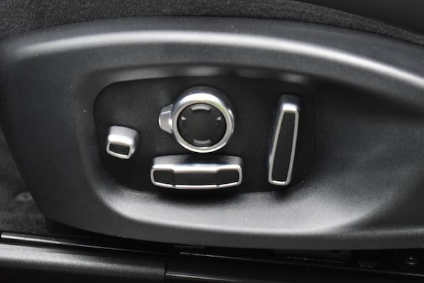 Used Jaguar E-Pace 2019 for sale - 74963966: Photo 19