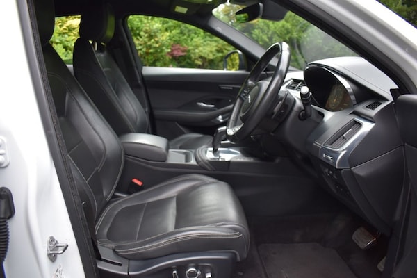 Used Jaguar E-Pace 2019 for sale - 74963966: Photo 6