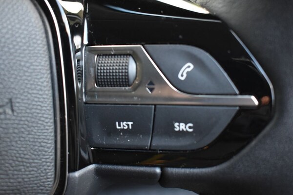 Used Peugeot E-208 2023 for sale - 73334813: Photo 19