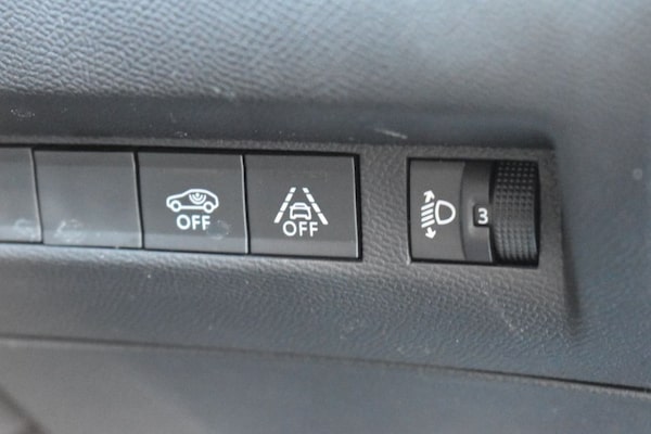 Used Peugeot E-208 2023 for sale - 73334813: Photo 21