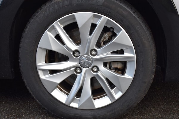 Used Peugeot E-208 2023 for sale - 73334813: Photo 29