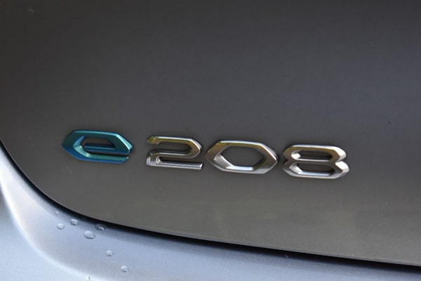 Used Peugeot E-208 2023 for sale - 73334813: Photo 37