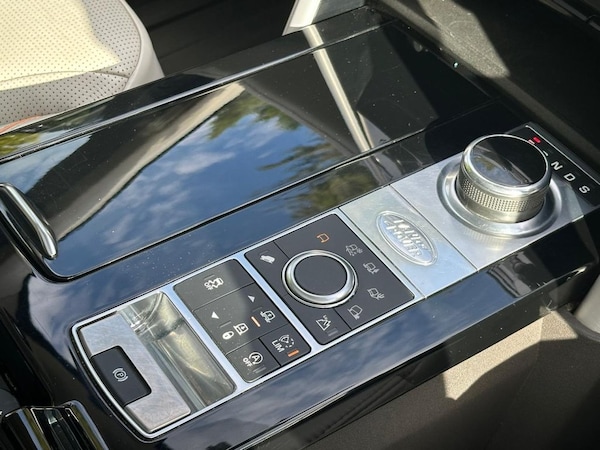 Used Land Rover Discovery 2017 for sale - 74756825: Photo 13