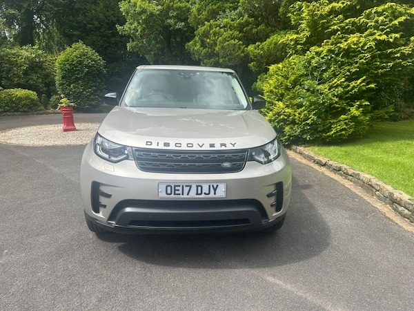 Used Land Rover Discovery 2017 for sale - 74756825: Photo 4