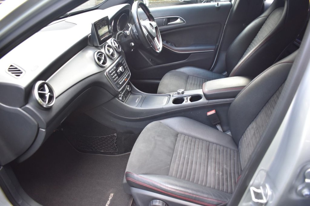 Used Mercedes-Benz GLA 2015 for sale - 76923428: Photo 2