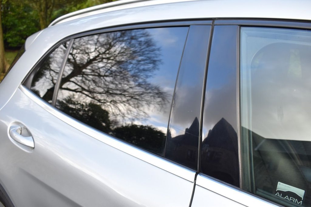 Used Mercedes-Benz GLA 2015 for sale - 76923428: Photo 22