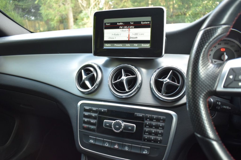 Used Mercedes-Benz GLA 2015 for sale - 76923428: Photo 32