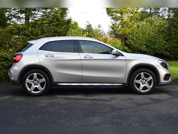 Used Mercedes-Benz GLA 2015 for sale - 76923428: Photo