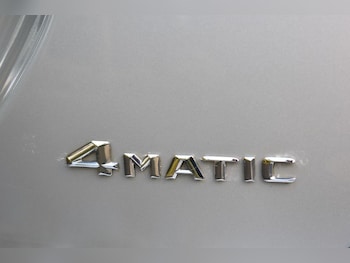 Used Mercedes-Benz GLA 2015 for sale - 76923428: Photo