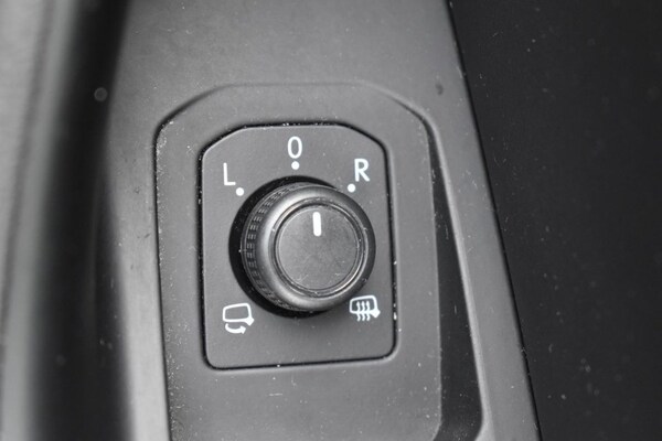 Used Volkswagen Passat 2021 for sale - 75295938: Photo 23