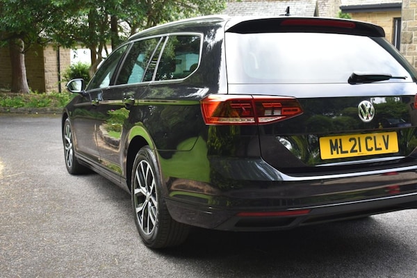 Used Volkswagen Passat 2021 for sale - 75295938: Photo 32