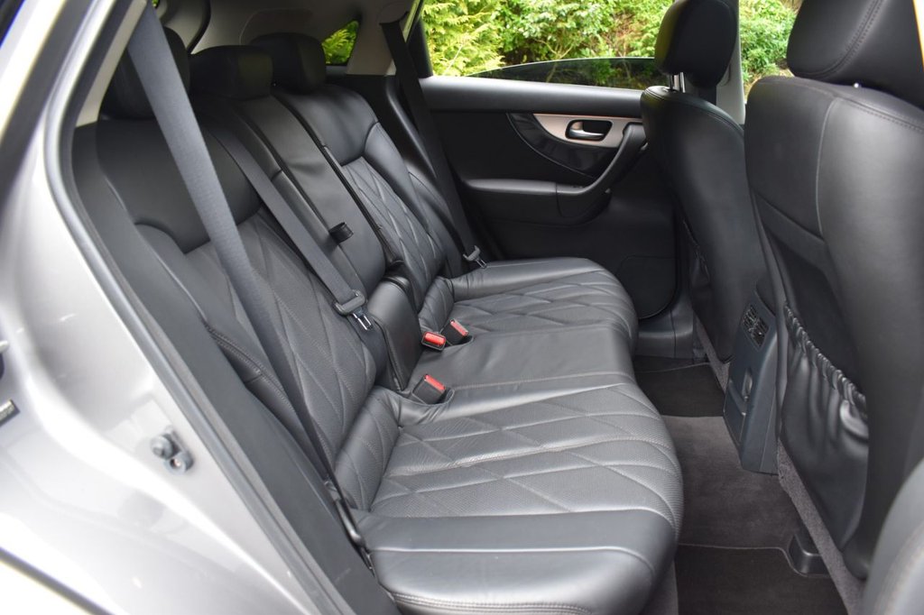 Used Infiniti FX 2010 for sale - 76514582: Photo 25