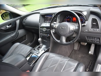 Used Infiniti FX 2010 for sale - 76514582: Photo