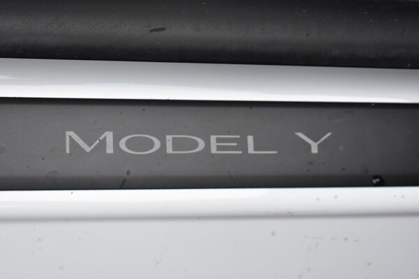 Used Tesla Model Y 2023 for sale - 73211873: Photo 20