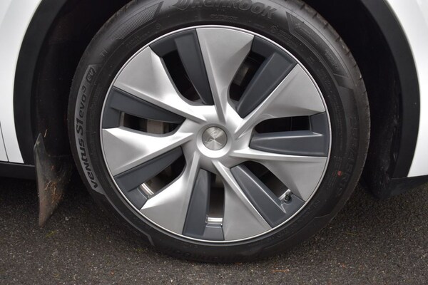 Used Tesla Model Y 2023 for sale - 73211873: Photo 28