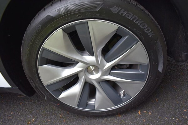Used Tesla Model Y 2023 for sale - 73211873: Photo 30