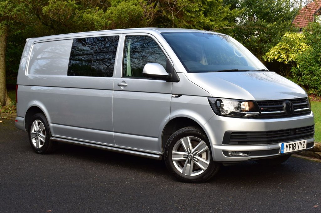 Used Volkswagen Transporter 2018 for sale - 76848289: Photo 1