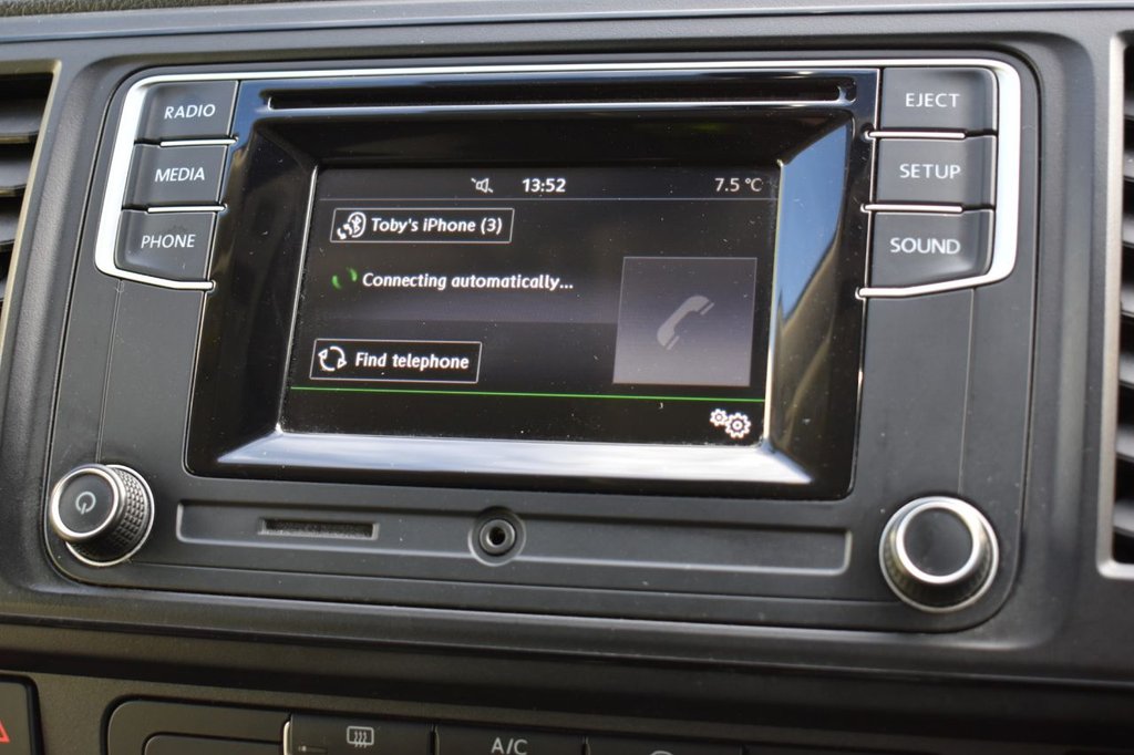 Used Volkswagen Transporter 2018 for sale - 76848289: Photo 10