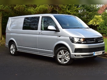 Used Volkswagen Transporter 2018 for sale - 76848289: Photo