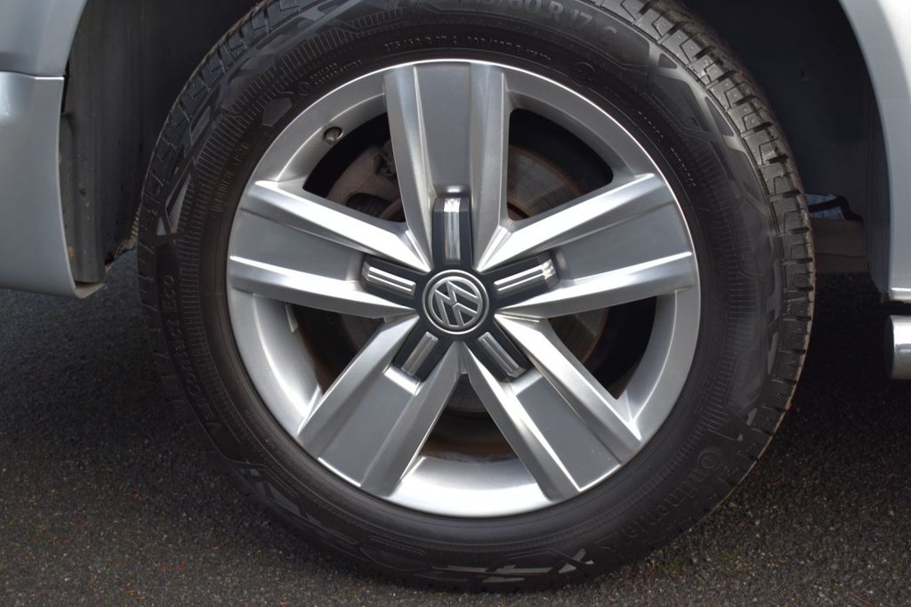 Used Volkswagen Transporter 2018 for sale - 76848289: Photo 31