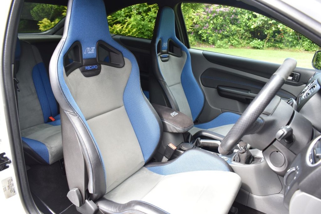 Used Ford Focus 2010 for sale - 76923431: Photo 9