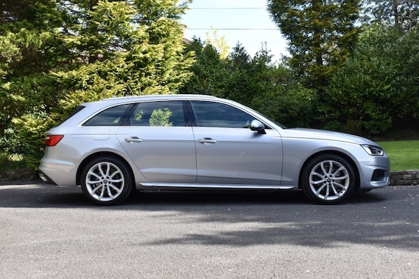 Used Audi A4 Avant 2020 for sale - 74511483: Photo 2