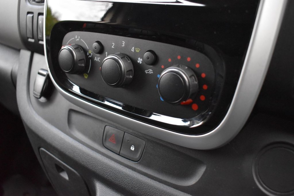 Used Renault Trafic 2019 for sale - 77249870: Photo 29