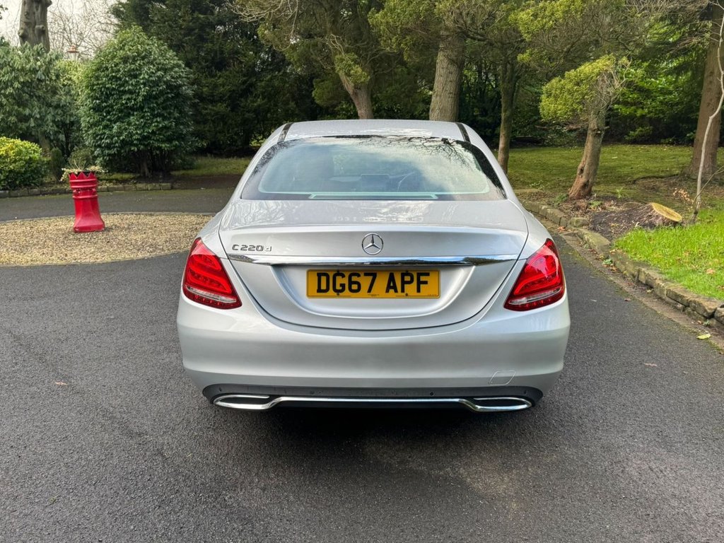 Used Mercedes-Benz C Class 2017 for sale - 77408443: Photo 4