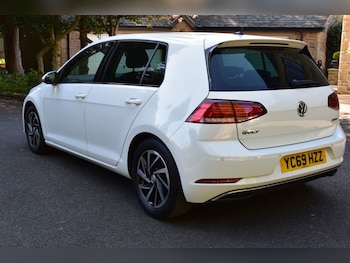 Used Volkswagen Golf 2019 for sale - 78444523: Photo