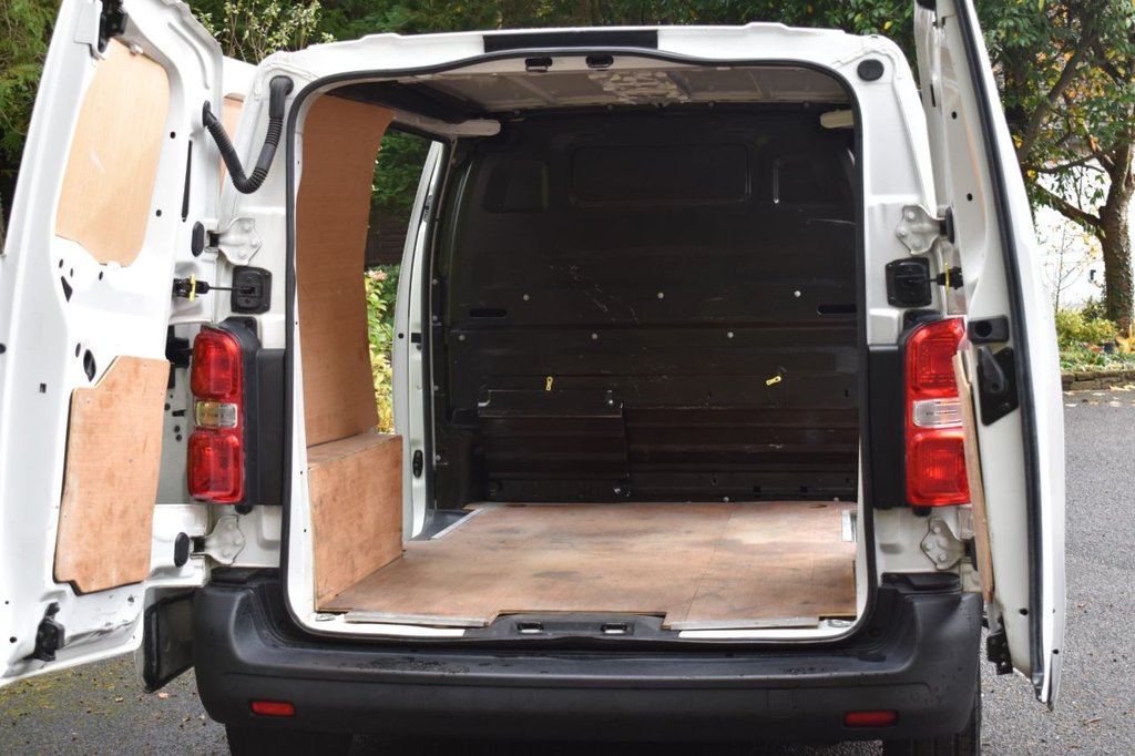 Used Peugeot Expert 2019 for sale - 76923429: Photo 13